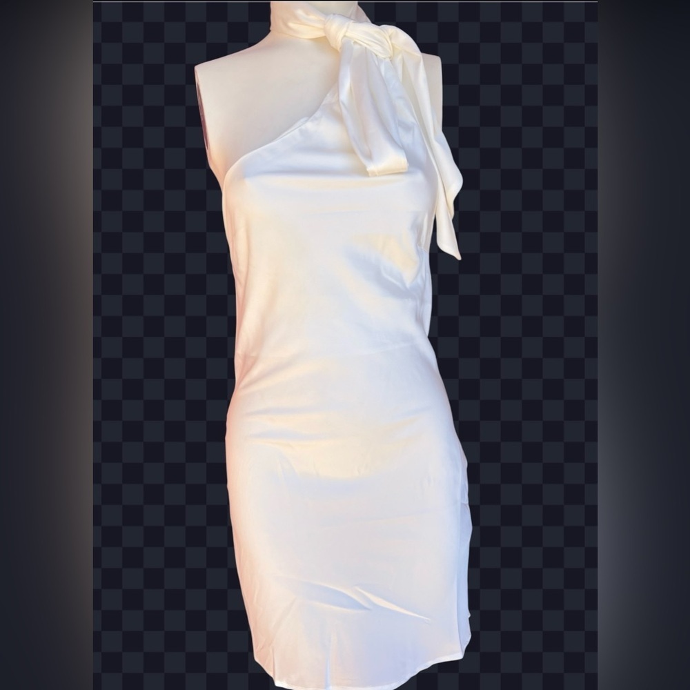 Forever 21 White One-Shoulder Satin Bow Dress